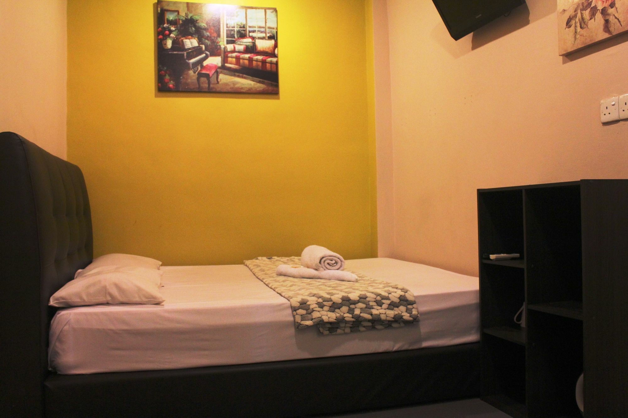 Oyo 43927 Sassana Hotel Kuala Lumpur Kültér fotó